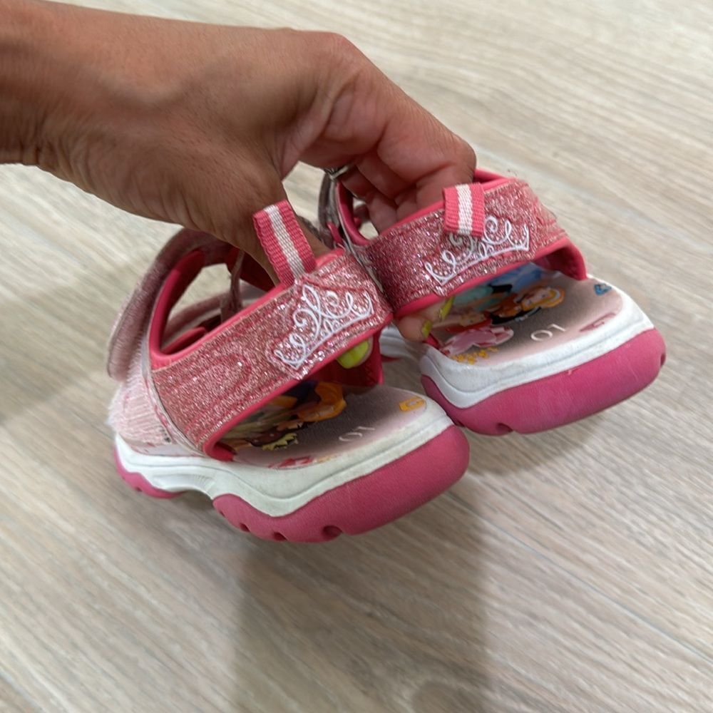 Princess sandals - Picture 4 of 4
